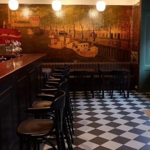 bar decor - Boulevarden 129