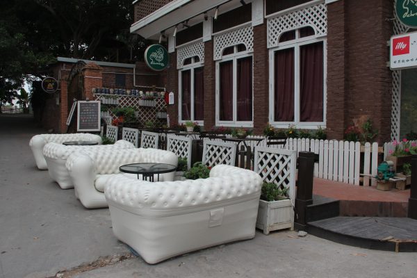 Inflatable sofa for 2 people