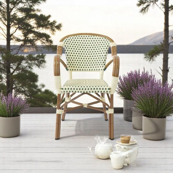Herning - Café chair with armrests - Woven