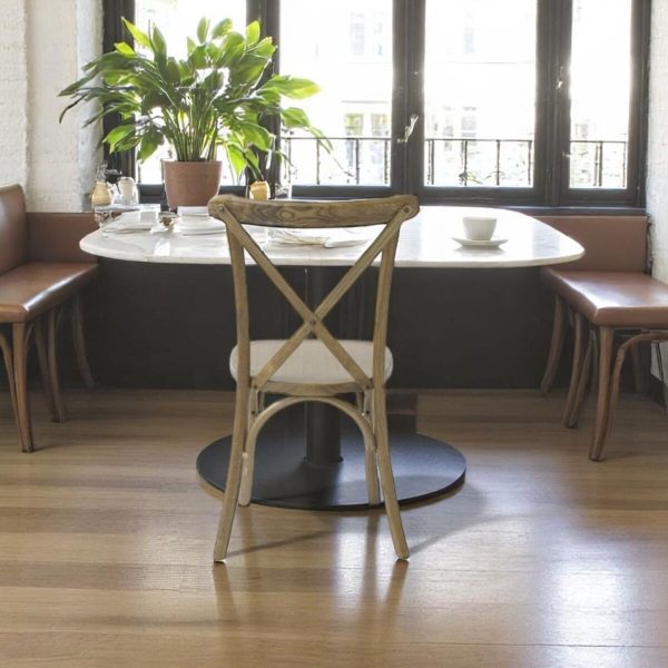 Crossback chair