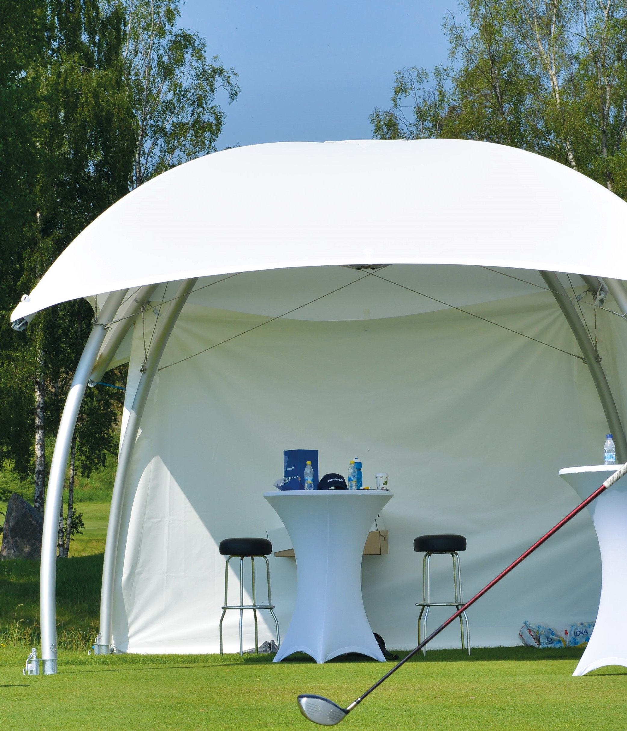 LOUNGES M - closed side, white