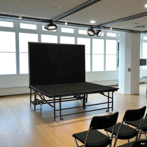 Z-Stage foldable stage on wheels, black carpet