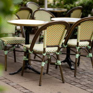 Marble look/brass tabletop round