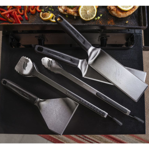 Blackstone Delux Grill set with 6 pieces