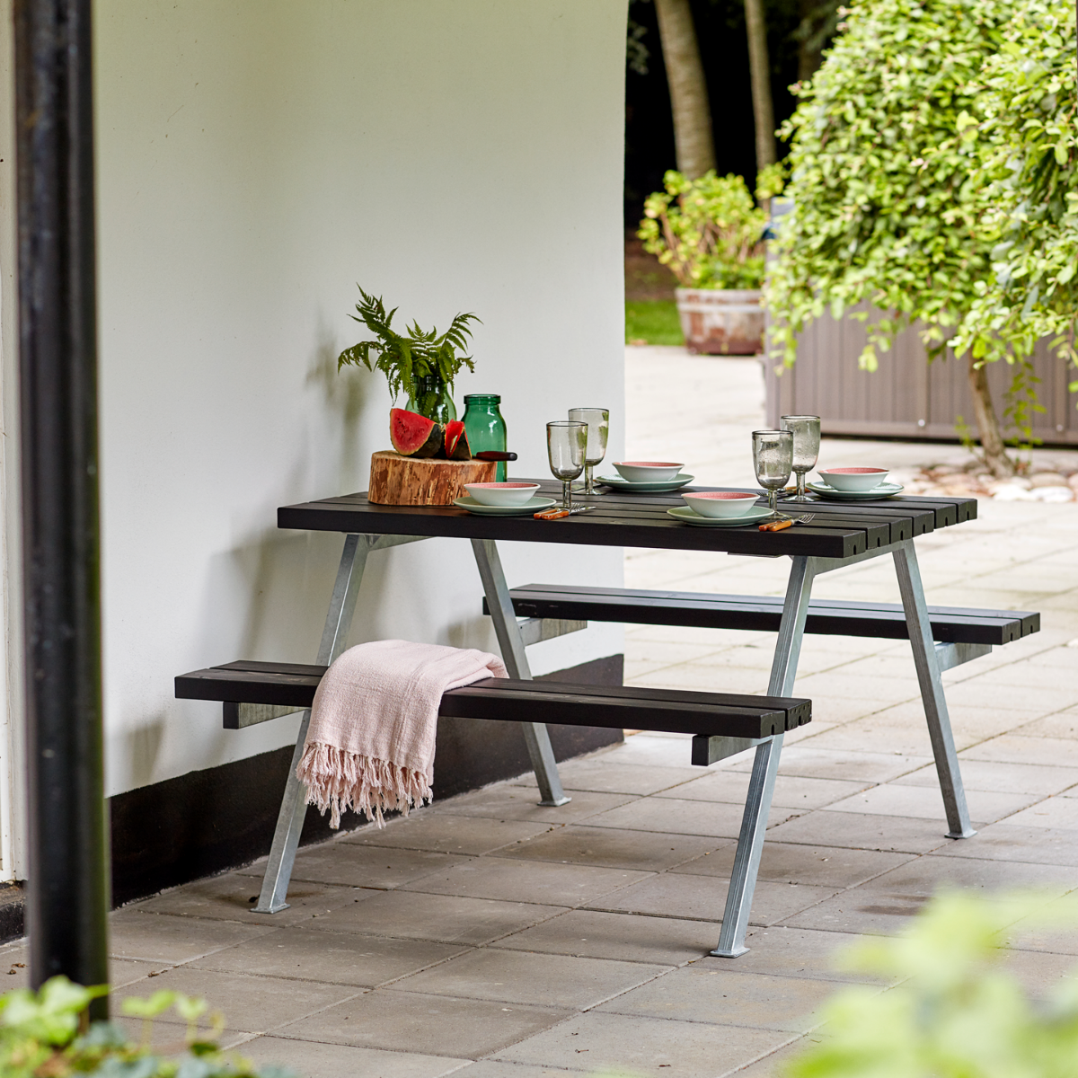 Alpha Table/Bench Set 118x161x73cm