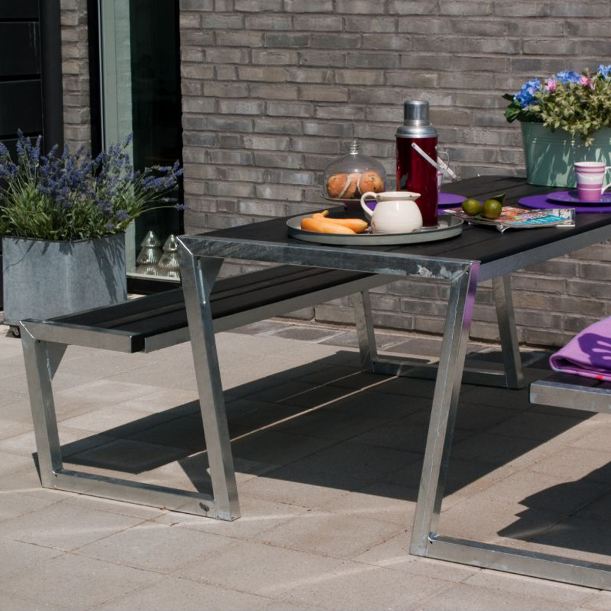 Zigma Table/Bench Set