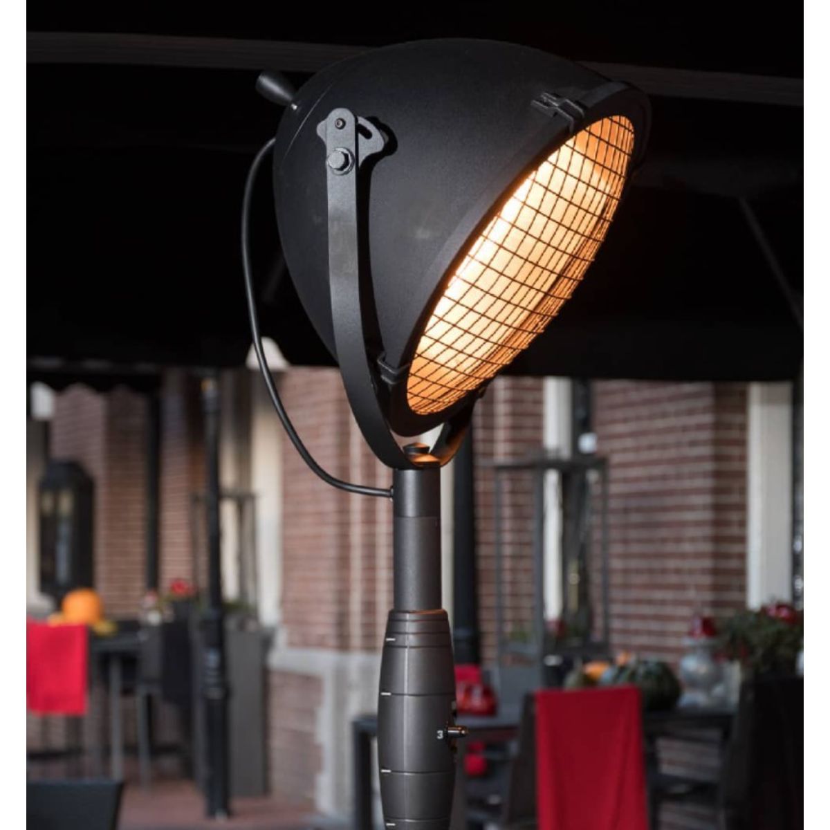 Indus terrassevarmer, på stander