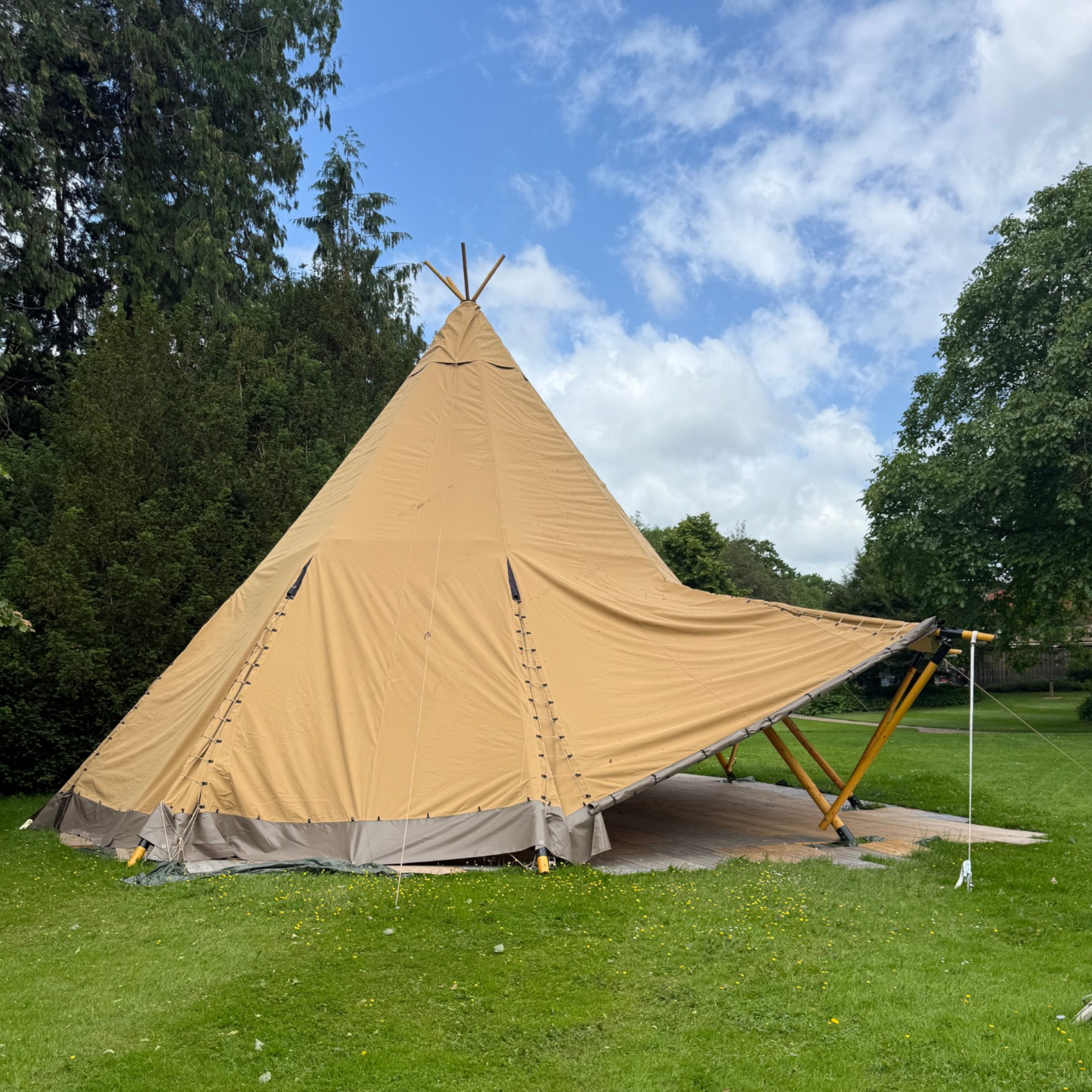 Teepee Ø8m Canvas