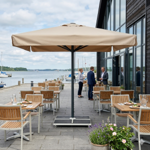 Giant parasol 5x5m complete with valance - Grey Frame