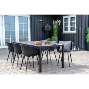 Roda Chair
