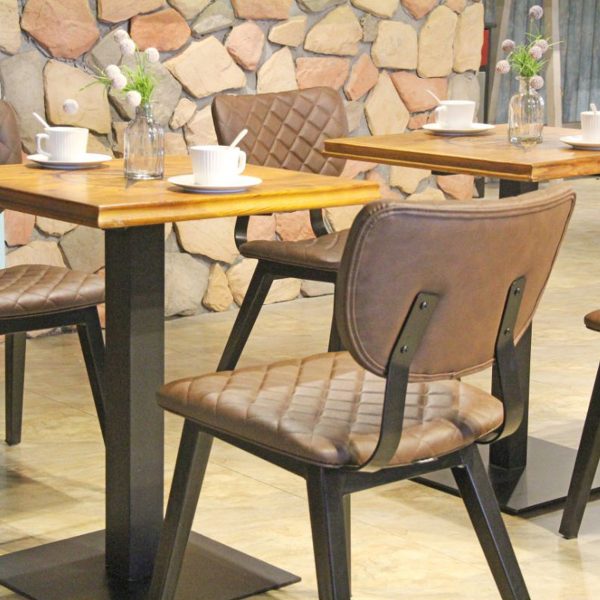 Lucas chair