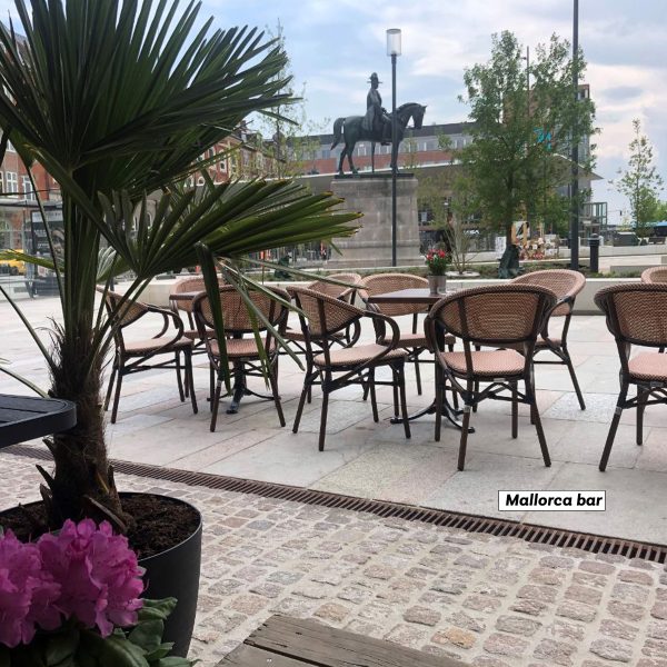 Paris 6 - Café chair with armrests - Textylene
